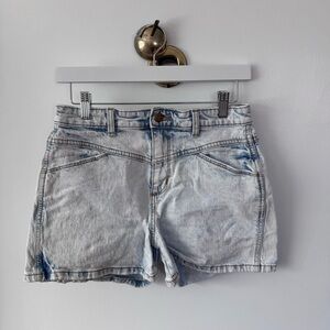 Universal Thread Light Wash Jean Shorts